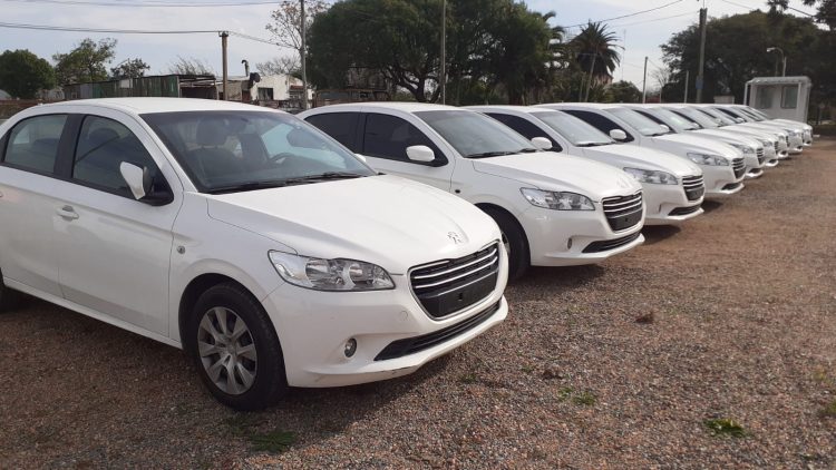 Importante remate de vehículos pertenecientes a diversos Ministerios