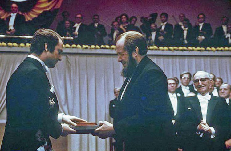 Premio Nobel de Literatura Aleksandr Solzhenitsyn