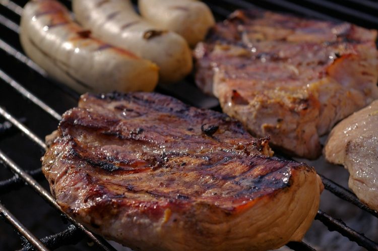En Uruguay cayó el consumo de carne, pero creció el de carne importada