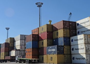 Fuerte caída de las exportaciones que siguen lideradas por la carne y celulosa