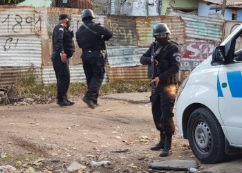 Ola de asesinatos y tiroteos entre bandas narcos