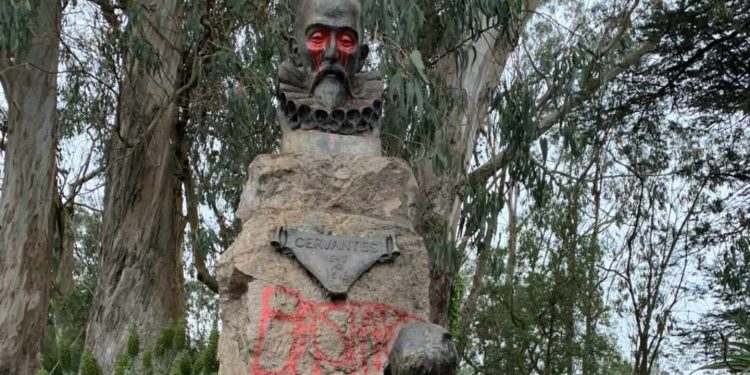 La falsificación del pasado para controlar el futuro