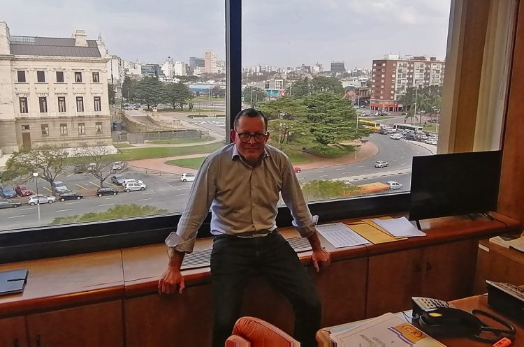 Álvaro Perrone, candidato a la intendencia canaria: “He recorrido varias veces el departamento de Canelones”