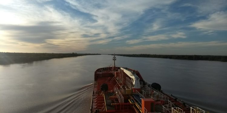 La Hidrovía del Río Uruguay y los límites en la triple frontera