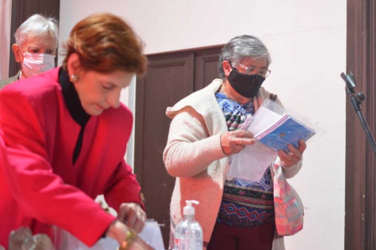 Concurso Literario  “Dr. Alberto Manini Ríos”