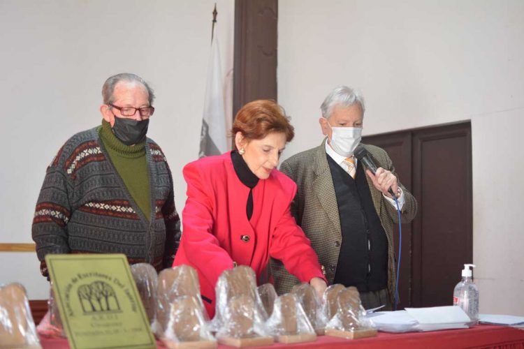 Concurso Literario  “Dr. Alberto Manini Ríos”