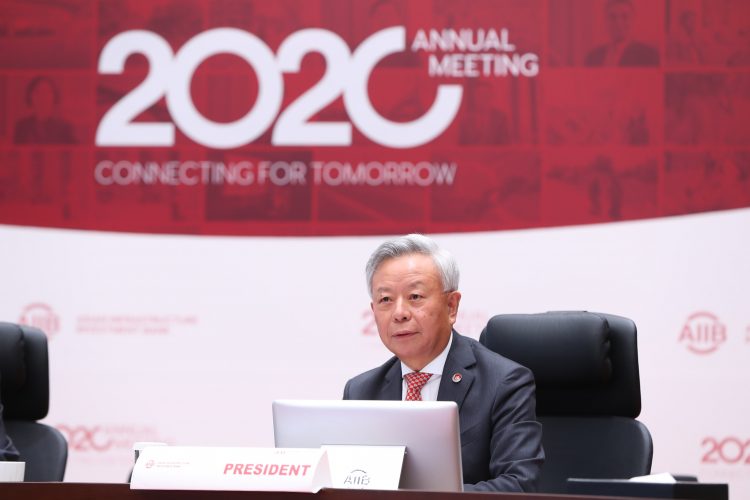 Uruguay se integra a banco asiático de inversiones buscando financiamiento y nuevos negocios