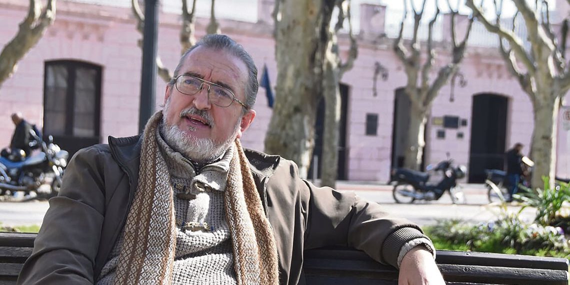 Oscar Padrón Favre: “El Uruguay en el siglo XX no fue un país, fue una ciudad-estado”