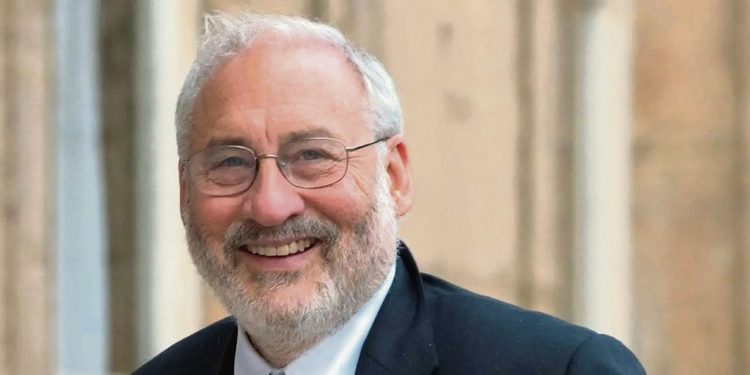 Stiglitz propone moratoria integral de deudas que incluya al sector privado