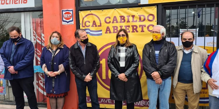 Manini Ríos: “Nada ni nadie nos va a apartar del camino”