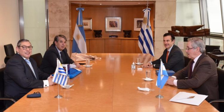 La integración fronteriza: prioridad en las relaciones con Argentina