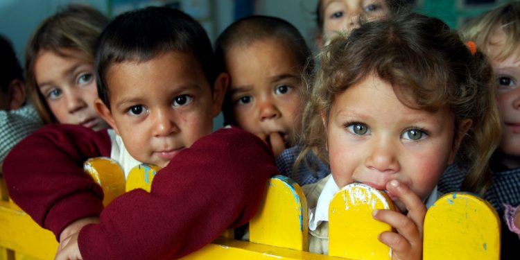 Pese a pandemia y recortes, las asignaciones para primera infancia se mantienen