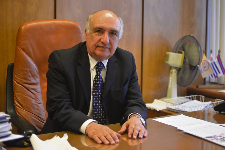 Guillermo Domenech: “El pueblo uruguayo ha sido traicionado por la izquierda y por la derecha”