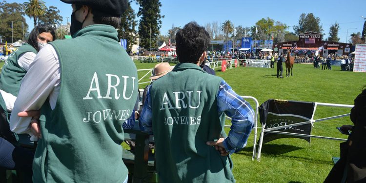 Los jóvenes que eligen el campo