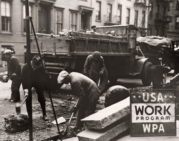 El empleo no puede esperar al mercado