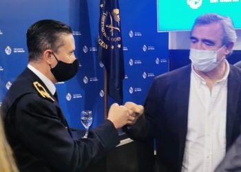 Caída de los delitos y advertencia de “mano dura” contra corrupción policial