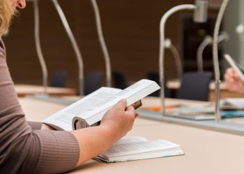 Impulsarán prácticas preprofesionales para la formación de grado de educadores