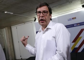 De complicidades y humaredas