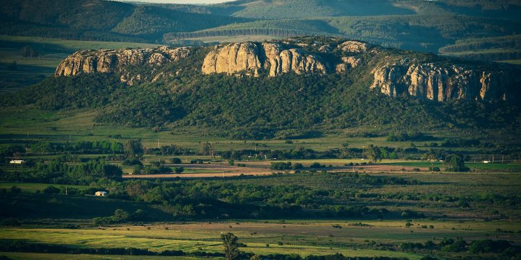 “Queremos que Lavalleja despegue y sea un centro turístico nacional”