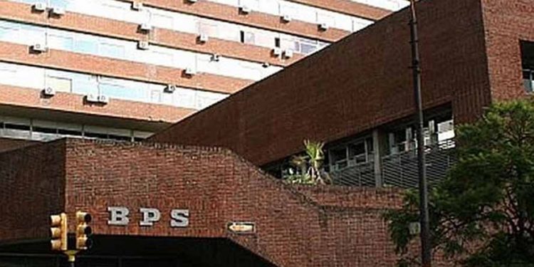 Cuando pedir informes es políticamente incorrecto