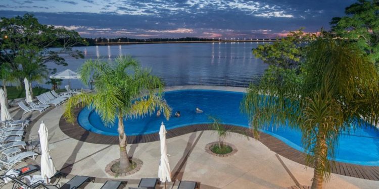 El litoral termal en su momento más difícil