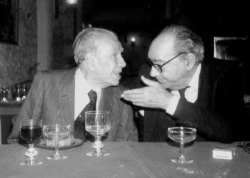 Borges y Onetti: todo los separa y los une lo esencial