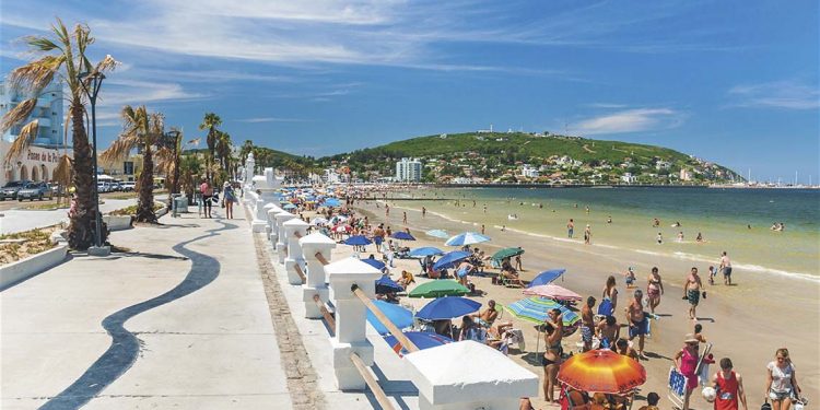 Aumento del turismo interno compensará la baja de extranjeros según operadores