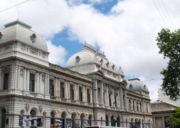 Udelar valora partidas extras, pero advierte que aún es “insuficiente”