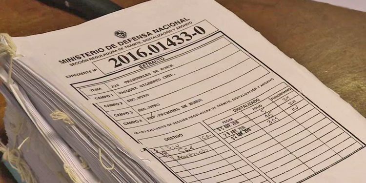 Investigación parlamentaria sobre actas del 2006 sigue complicando a las autoridades frenteamplistas