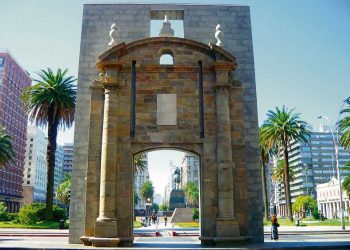 III Centenario de la Real Academia de Matemáticas de Barcelona