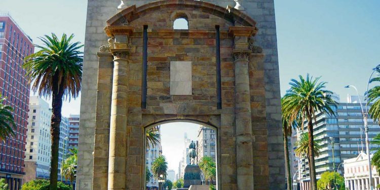 III Centenario de la Real Academia de Matemáticas de Barcelona