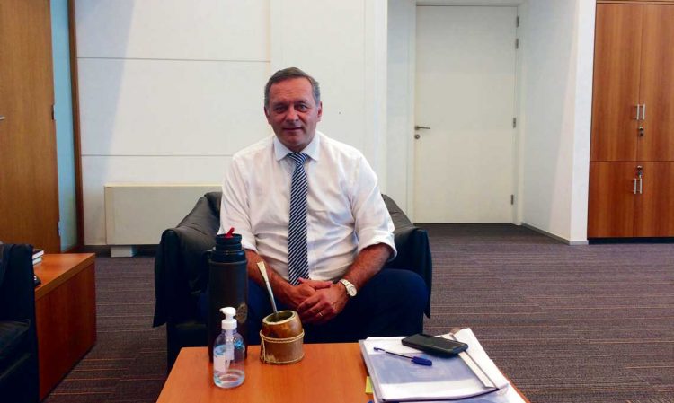 Álvaro Delgado: “Si yo criticaba que el Frente Amplio no nos recibía siendo oposición, no voy a hacer lo mismo siendo gobierno”