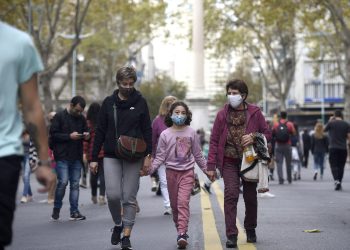 La inminente reforma de la seguridad social dispara un profundo debate demográfico