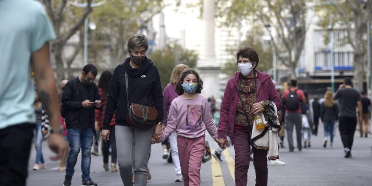 La inminente reforma de la seguridad social dispara un profundo debate demográfico