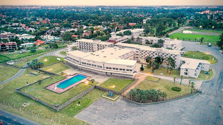 La piqueta fatal del progreso: peligra el ex Hotel Miramar