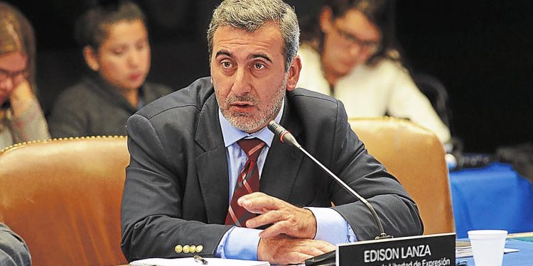 Alto funcionario de la Comisión Interamericana de Derechos Humanos se integró al Frente Amplio