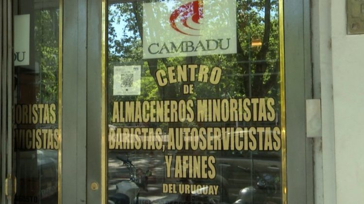 Comerciantes advierten que “no hay manera de levantar la venta en los locales gastronómicos”