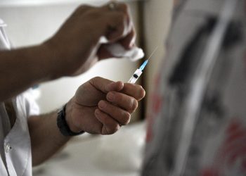 MSP analiza escenarios y no se cierra a ninguna opción por vacunas