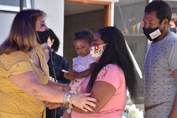 Ministerio de Vivienda aterriza con sus programas en el “interior olvidado”