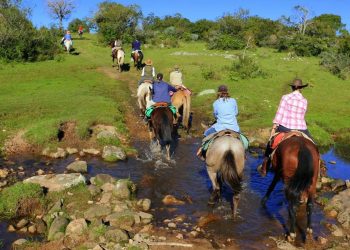 Villa Serrana: Cabalgatas y senderismo en tierras minuanas