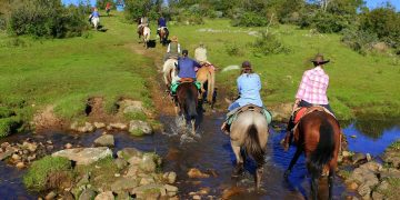 Villa Serrana: Cabalgatas y senderismo en tierras minuanas