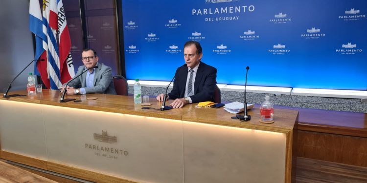 Guido Manini Ríos: El Presupuesto “nos da la posibilidad de recuperar el país”