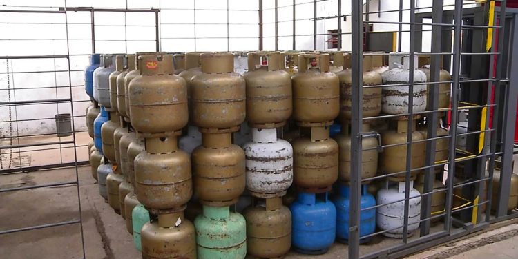 Comité de expertos opina que el supergás debería ser subsidiado al menos para hogares de menores ingresos