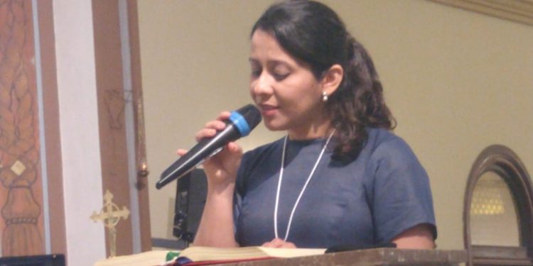 Las 10 de La Mañana: Aline Souza