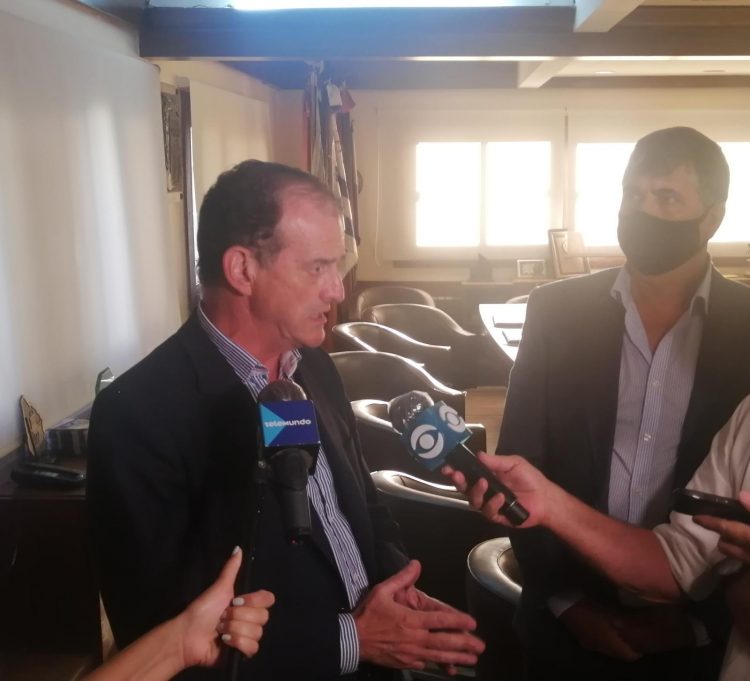 Manini se reunió con directivos de Cambadu:  “el pequeño inversor nacional ha sido ignorado por muchos años”