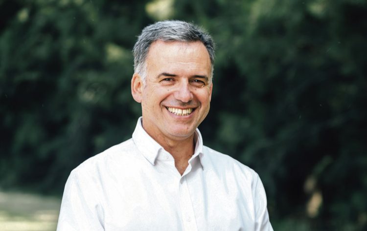 Yamandú Orsi “Me considero de izquierda, pero con un fuerte contenido nacionalista”