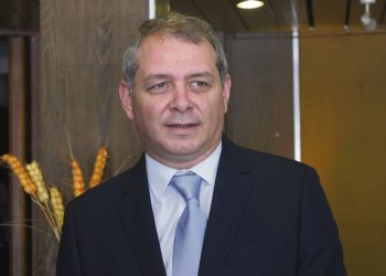 Guillermo López: “El sector de la lechería viene bastante oprimido desde hace muchos años”