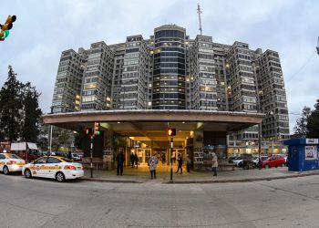 Violación de la laicidad en el hospital universitario