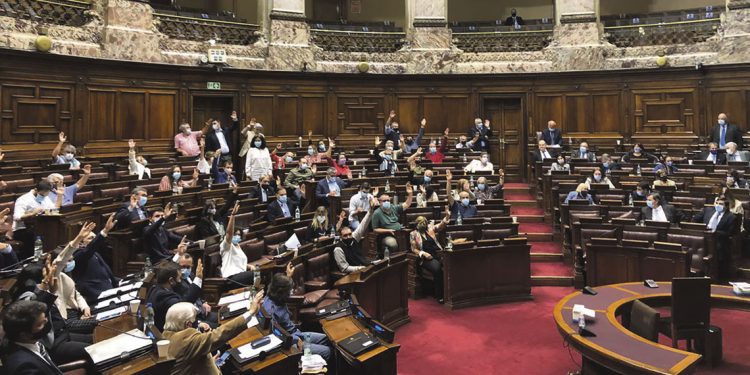 Se rompieron los brazos de yeso