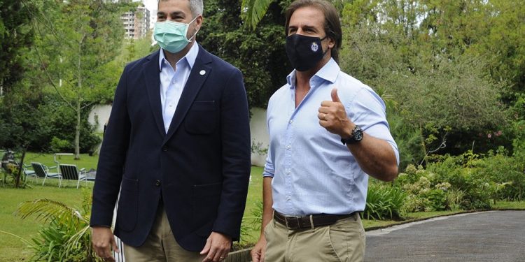 Lacalle: el Mercosur debe ser “un trampolín al mundo, no un corset”